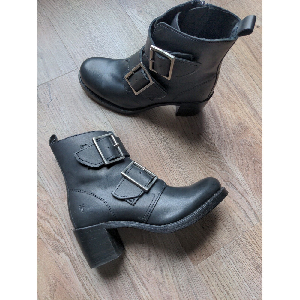 Frye Sabrina Double Buckle Heeled Black Leather Boots Womens 6.5 M